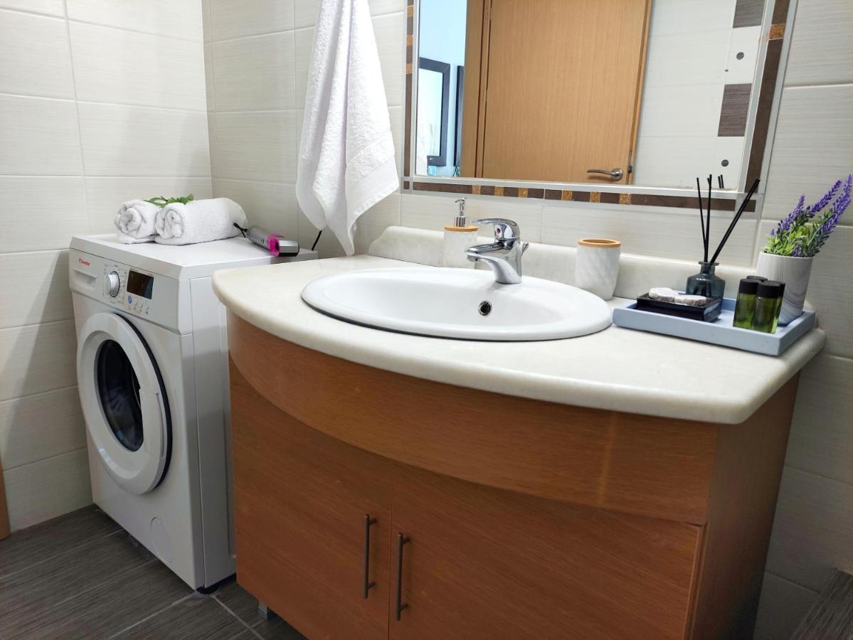 Gabriil Apartamento Chrissi Akti Chania